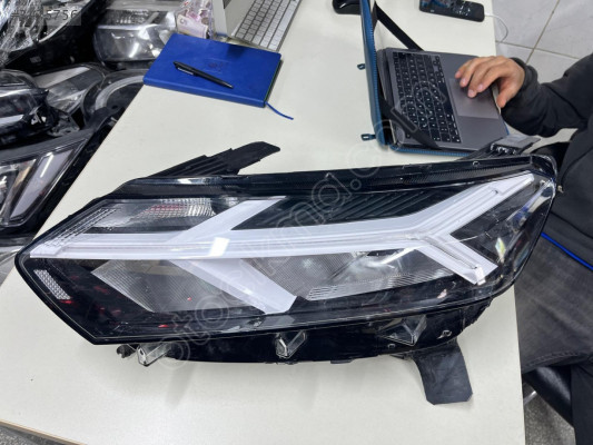 DACİA SANDERO SAĞ SOL LED FAR ORJİNAL ÇIKMA