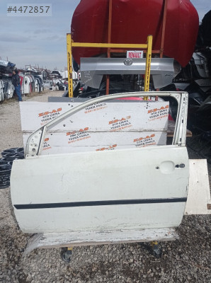 FORD FİESTA TEK KAPI SOL ÖN KAPI ÇIKMA ORJİNAL