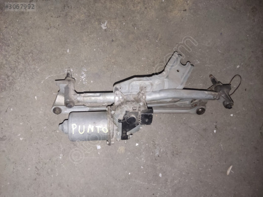 Fiat Punto silecek motoru