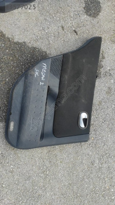 RENAULT MEGAN 2 SOL ARKA KAPI DÖŞEMESİ CIKMA