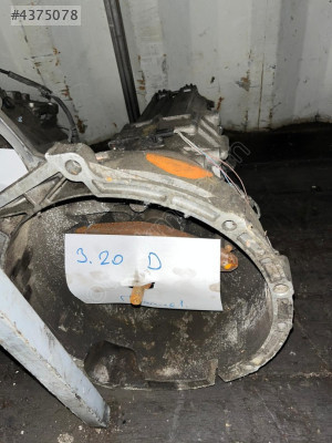 BMW 320D İLERİ MANUEL ŞANZIMAN