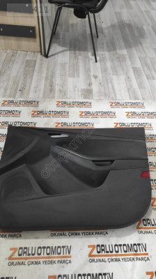 FORD FOCUS 3 SAG ÖN KAPI DÖŞEMESİ F1EB-A23942-A