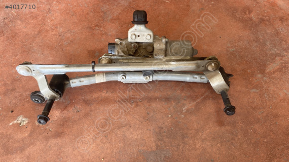 RENAULT CLİO 5 ÖN CAM SİLECEK MOTORU 28800829R