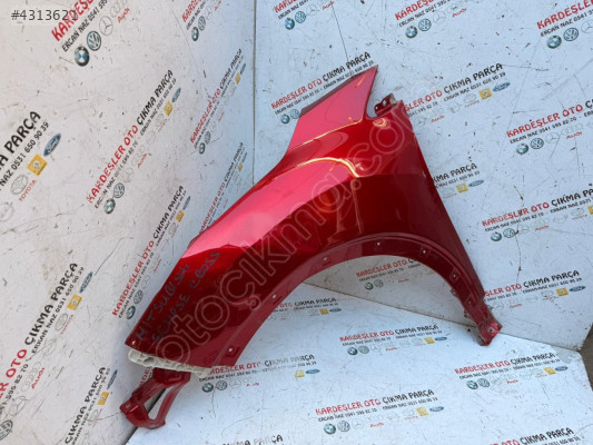 Mitsubişhi eclipse cros sol ön çamurluk (hasarlı)