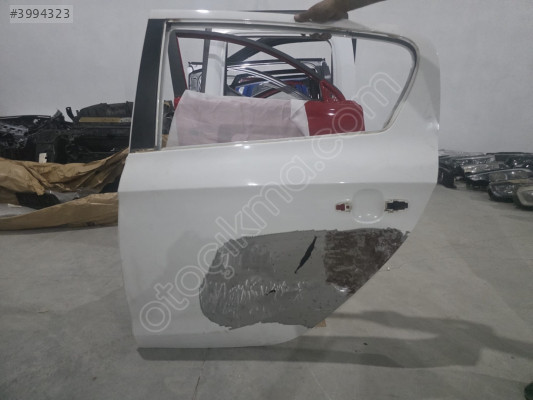 2011/2014  HYUNDAİ İ20 BEYAZ SOL ARKA KAPI ORJINAL LOKALLİK