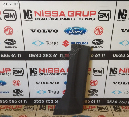 VOLVO XC40 SAĞ ARKA KAPI ÇITASI ORJİNAL ÇIKMA