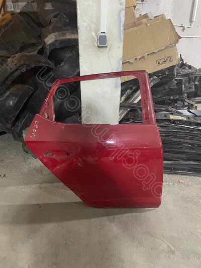 SEAT LEON SAĞ ARKA KAPI 2013-2018 ÇIKMA ORİJİNAL