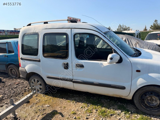 Renault kango  sağ ön kapı