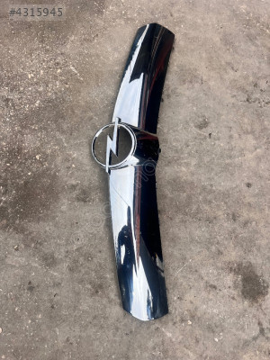 OPEL ASTRA J  ÖN PANJUR KROM ÇIKMA KIRIKSIZ ÇİZİKSİZ