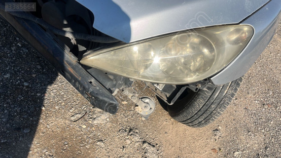 Peugeot 307 sağ sol ön far lambası orijinal