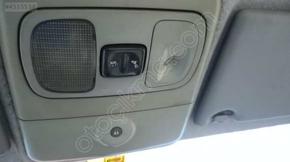 renault megane tavan lambası