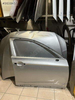 PASSAT B8 SAĞ ÖN KAPI ORJİNAL ÇIKMA