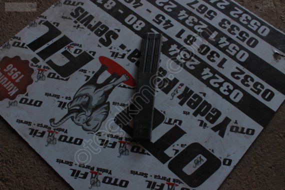 TOYOTA HİLUX BAKALİTLER