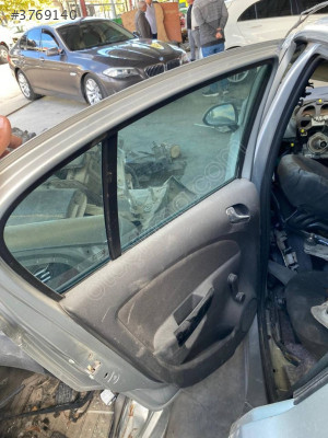 OPEL CORSA D SOL ARKA KAPI DÖŞEMESİ ORJİNAL ÇIKMA