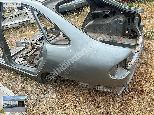 OTO CEMDEN ÇIKMA RENAULT LAGUNA 1 KESME SOL ARKA ÇAMURLUK