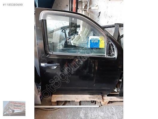 Navara Sağ Ön Kapı Dolu Orjinal Sökme 2006 2007 2008 2009 2010