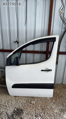 2015 model Peugeot partner sol ön kapı 25.000