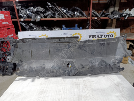4K0807081 AUDİ A6 ÖN PANEL ÜST PLASTİK
