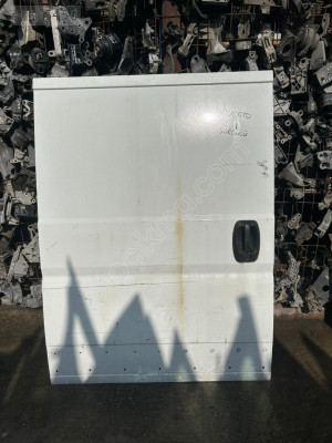 FİAT DUCATO SAĞ SÜRGÜLÜ KAPI ÇIKMA ORJİNAL