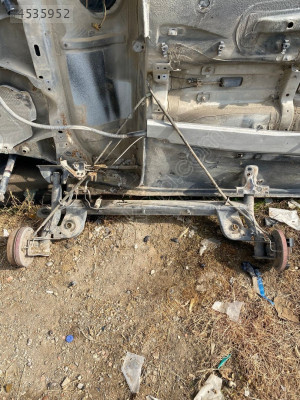 renault clio 1 1.4 arka çamurluk