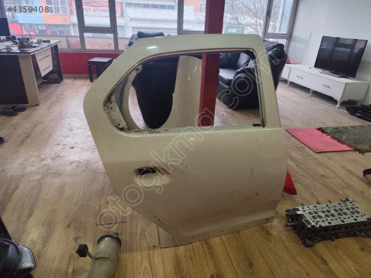 Clio symbol sağ arka kapi