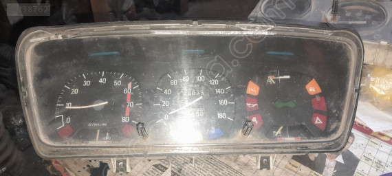 Renault 12 Toros kilometresi saati