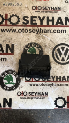 Volkswagen Golf 6 orta konsol çakmaklık kapağı