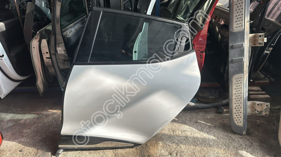 RENAULT CLİO 4  SOL ARKA KAPI DOLU HATASIZ BURSA MG