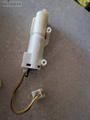 Fiat tempra bagaj kilidi motor orjinal 7647631