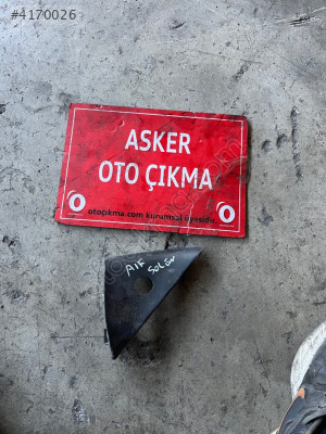 Astra F sol ön kapı iç üçgeni