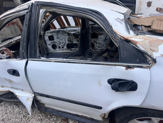 HONDA CİVİC EG Sİ 91-95 SOL ARKA KAPI VE KİLİDİ