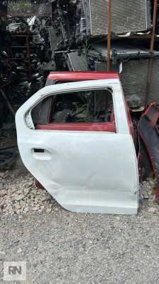 RENAULT SYMBOL SAĞ ARKA KAPI ORİJİNAL ÇIKMA