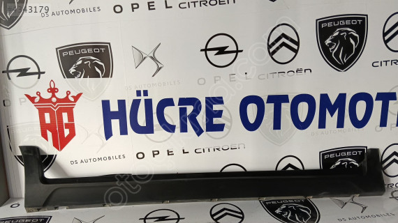 OPEL CROSSLAND SAĞ MARŞPİYEL PLASTİĞİ YQ007146XT 13482064