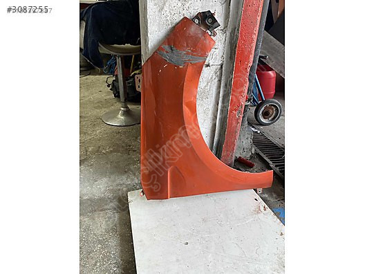 Clio 5 orijinal çıkma sağ ön Çamurluk