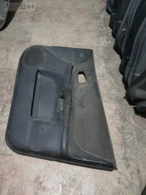 MAZDA 323 SAĞ ÖN KAPI DÖŞEMESİ