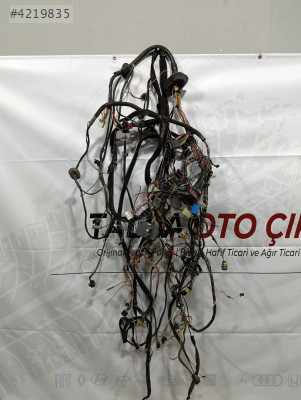 Renault Kangoo İç Dış Tesisatı