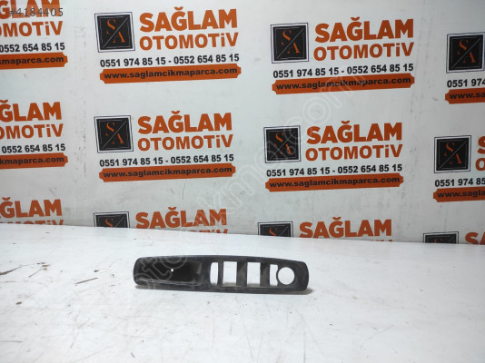 ÇIKMA RENAULT FLUENCE-MEGANE-3 SOL İÇ KAPI ÇEKME KOLU