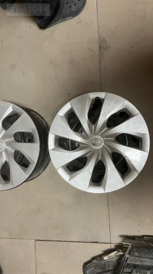 Corolla Demir Jant ve Kapak