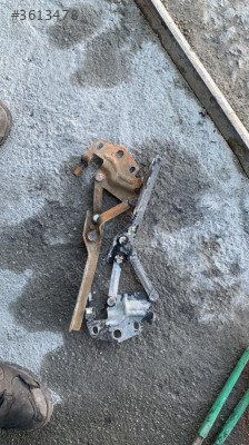 2006 VW Passat B6 Ön Kaput Menteşesi - Sağ/Sol