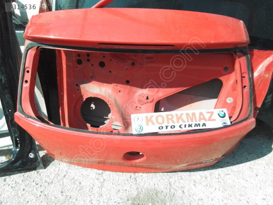 VOLKSWAGEN POLO BAGAJ KAPAĞI