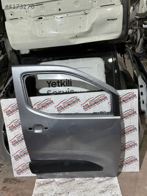 OPEL COMBO E GRİ SAĞ ÖN KAPI ORJINAL