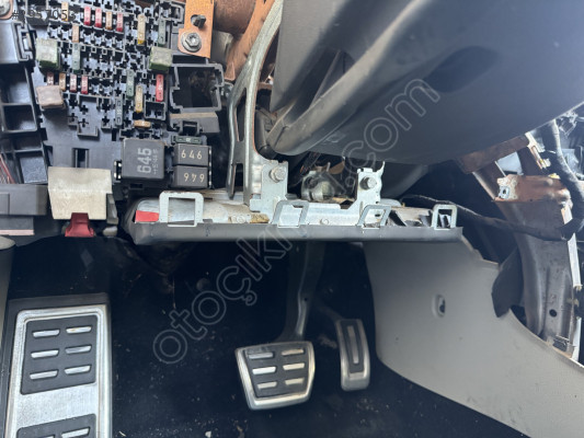 ÇIKMA ORJİNAL DİZ AİRBAG VW GOLF 7 SEAT LEON AUDİ A3 AİRBAG