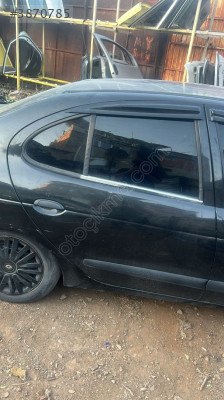 Renault megan 1 sağ arka kapı dolu hatasız