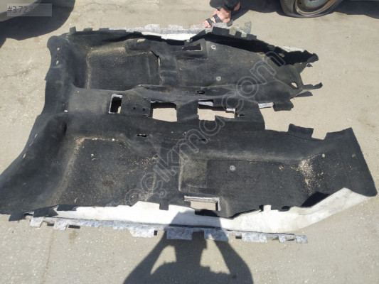 ÇIKMA VW PASSAT B6 TABAN HALISI