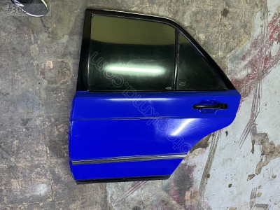 MERCEDES  190 ÇIKMA SOL ARKA KAPI