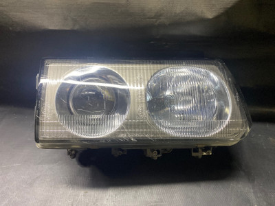 Mitsubishi L300 mercekli Sağ far