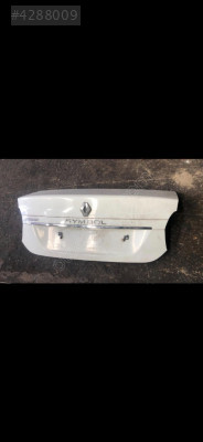 Renault Symbol Arka Bagaj Kapağı Çıkma Orjinal