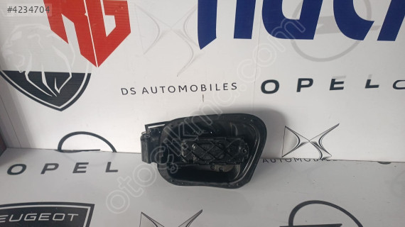 OPEL CROSSLAND YAKIT DEPO KAPAK 13461777 39070299