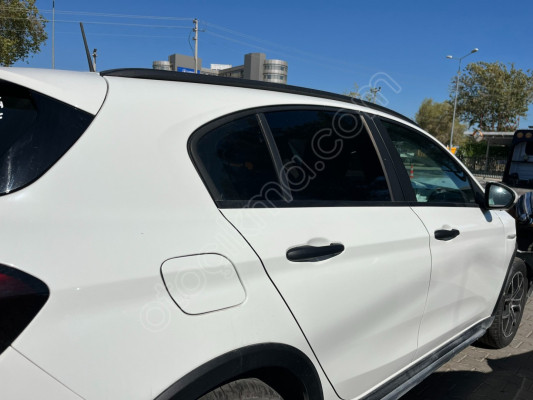 FİAT EGEA CROSS SAĞ ARKA KAPI ORİJİNAL SÖKME   - 52161630