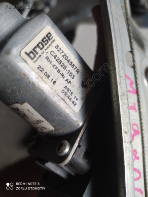 Renault Megane 4 sağ arka cam kirkosu 827204587R